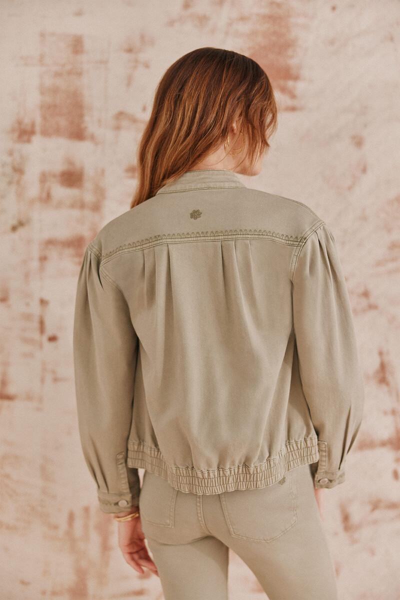Hoss intropia Beatriz. Chaqueta bomber frunces | Kimonos y Chaquetas de mujer | Hoss Intropia Outlet online