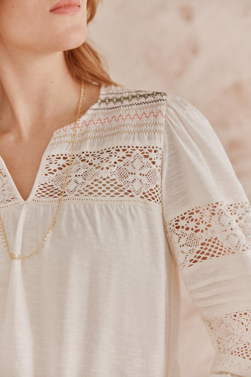 Hoss intropia Francisca. Camiseta pico | Camisetas y tops de mujer | Hoss Intropia En oferta