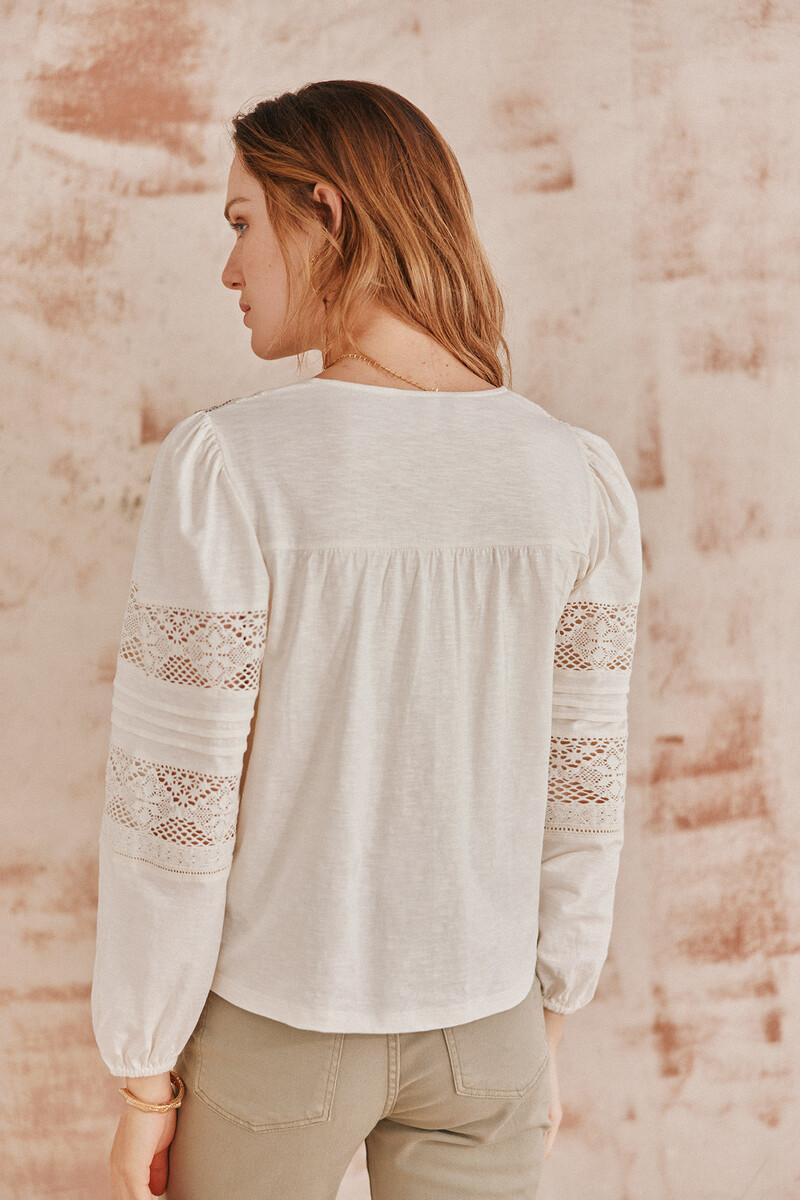Hoss intropia Francisca. Camiseta pico | Camisetas y tops de mujer | Hoss Intropia En oferta