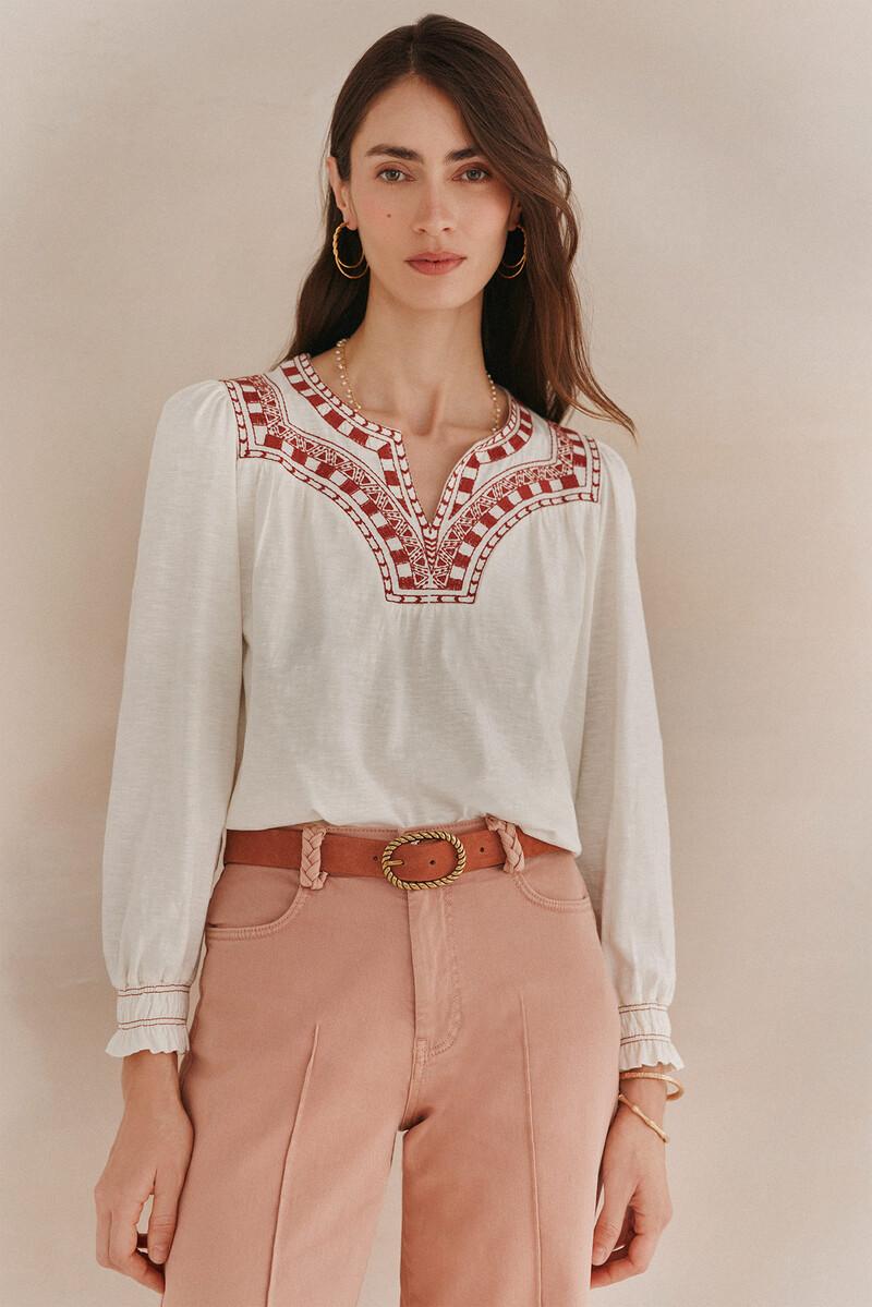 Hoss intropia Fabiana. Camiseta bordado a contraste. | Camisetas y tops de mujer | Hoss Intropia Mejor oferta
