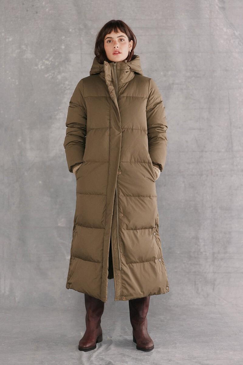 Hoss intropia Donna. Anorak largo acolchado | Abrigos de mujer | Hoss Intropia 2025