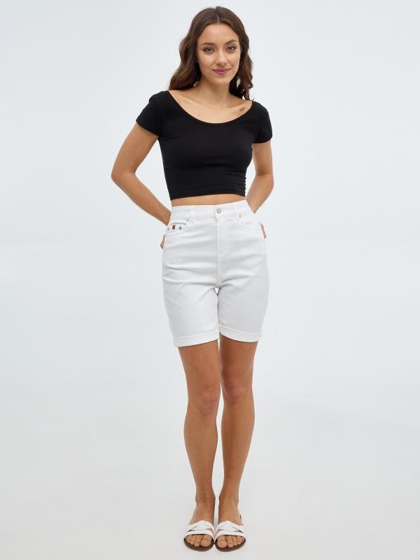 In side Bermuda denim básica Tienda