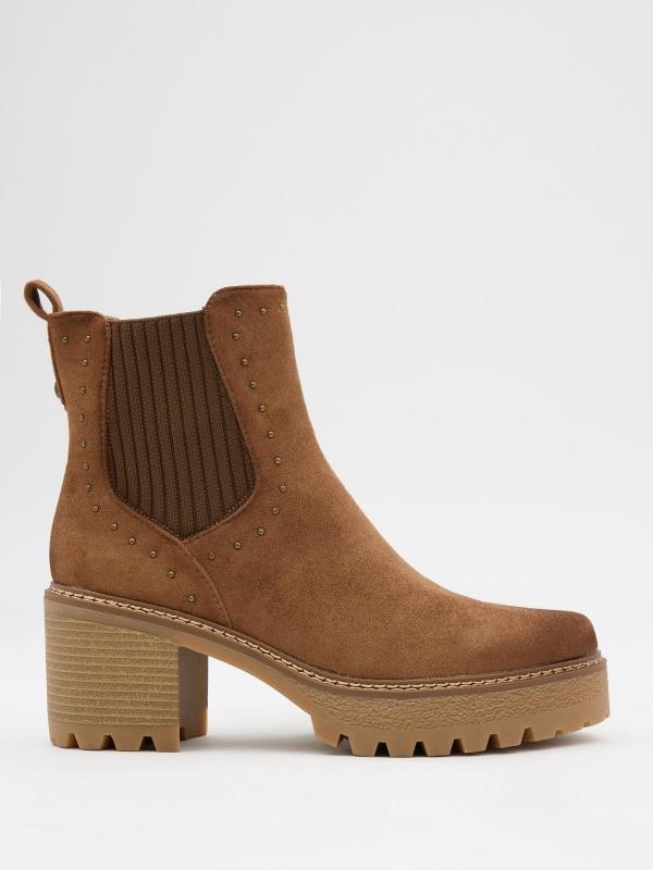 In side Botin plataforma con tachas