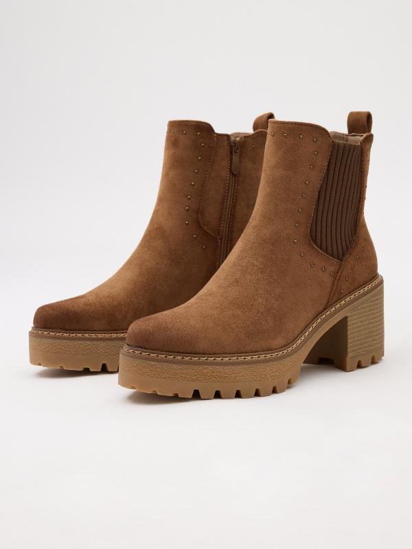 In side Botin plataforma con tachas Envío gratis