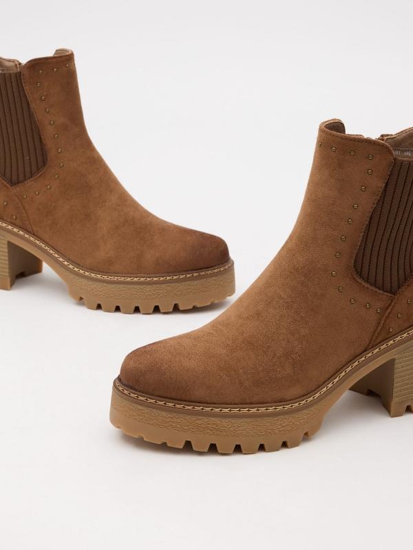 In side Botin plataforma con tachas Envío gratis