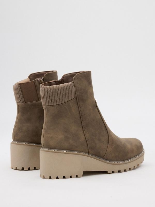 In side Botines de cuña combinados Últimos 2 días