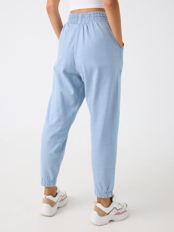 In side Pantalón jogger azul estampado Oferta especial