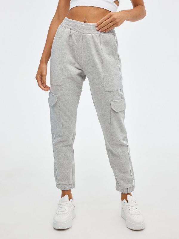 In side Pantalón jogger cargo multibolsillos ÚLTIMAS EDICIONES