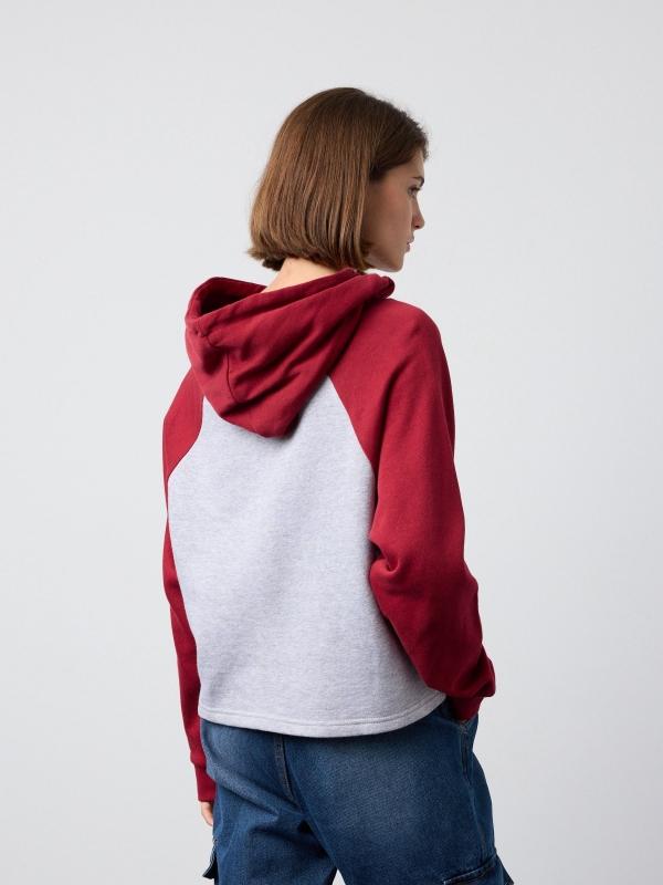 In side Sudadera capucha bordado