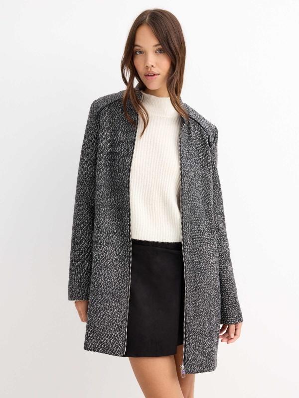 In side Abrigo corto tweed gris con cremallera