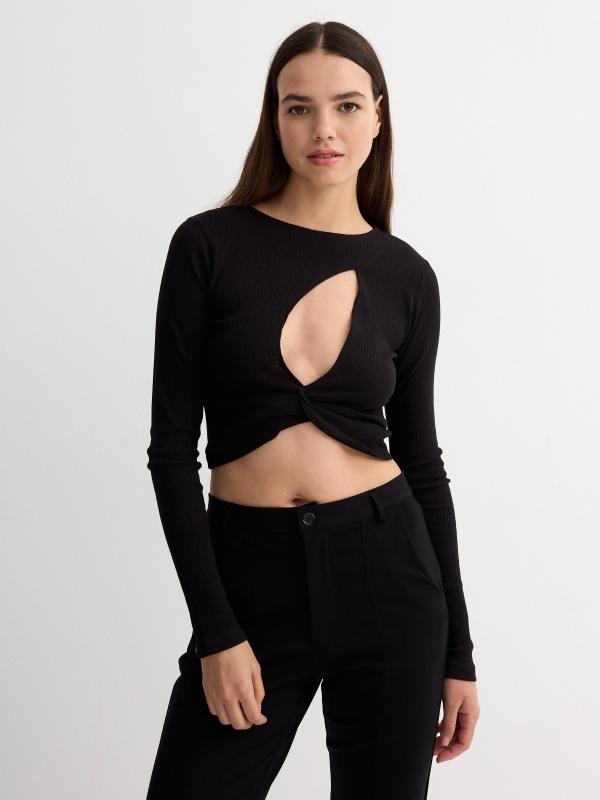 In side Camiseta rib cut out