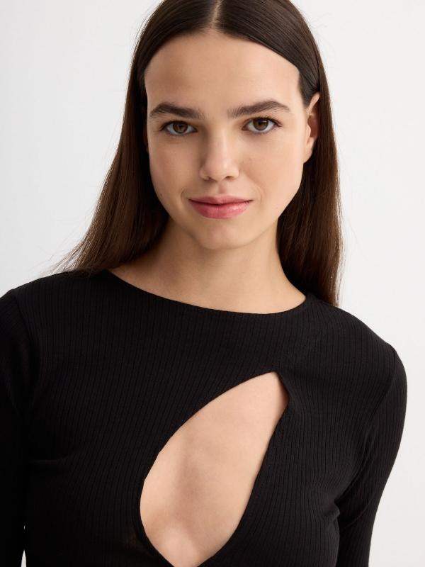 In side Camiseta rib cut out Devoluciones gratuitas