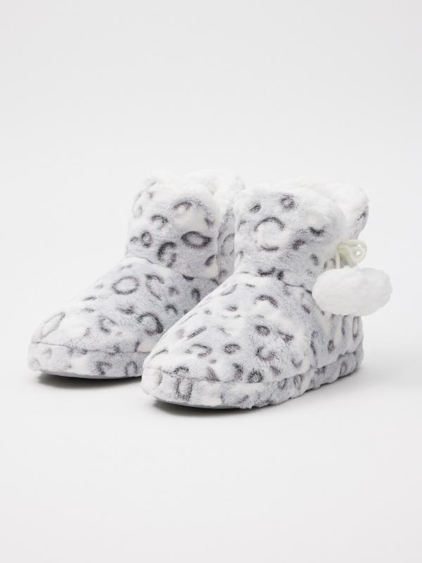 In side Zapatillas de casa bota animal print Rebajas online