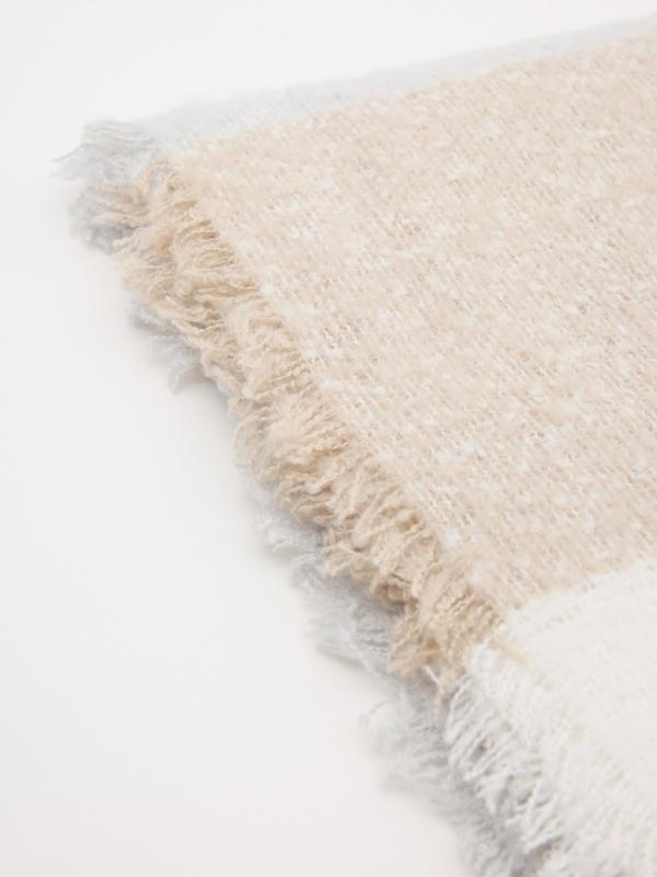 In side Bufanda camel y blanco Oferta especial