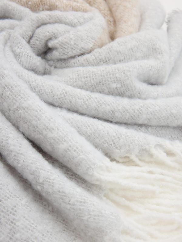 In side Bufanda camel y blanco Oferta especial