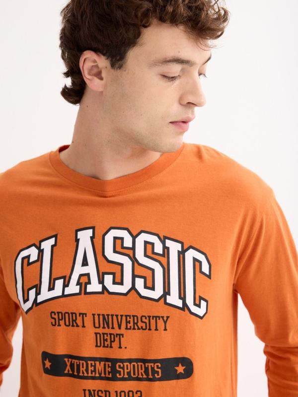 In side Camiseta estampado University En línea