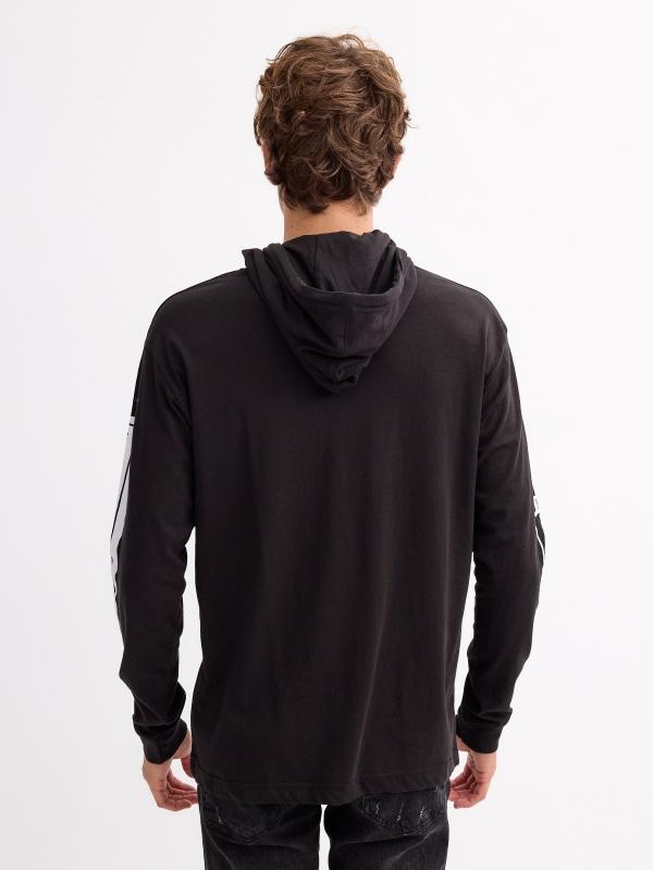 In side Camiseta capucha estampada Los más vendidos