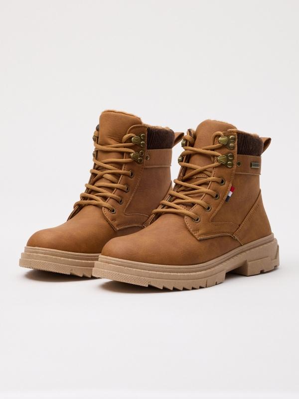 In side Bota montañera combinada cuello Mejor oferta