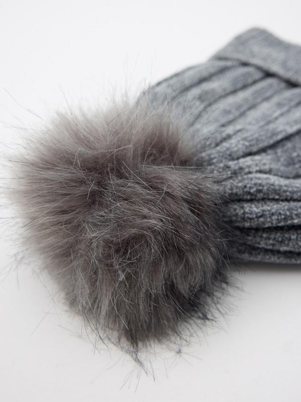 In side Gorro chenilla gris ocuro Promoción trimestral