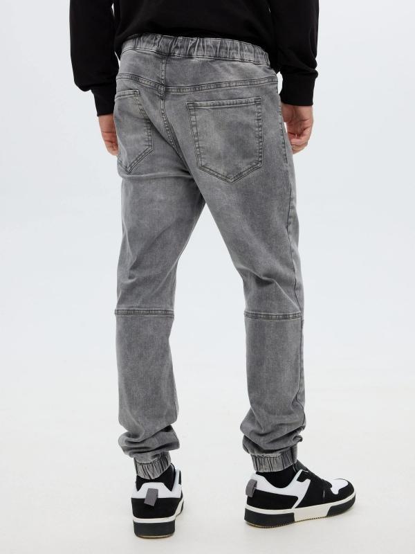 In side Pantalon jogger Liquidación