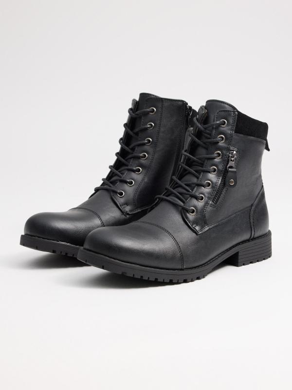 In side Bota negra detalle cremallera Superdescuento