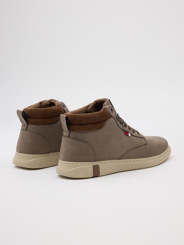 In side Zapatilla bota con cuello Limitado a 3 días