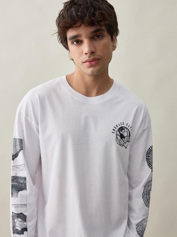 In side Camiseta manga larga ilustrada Outlet