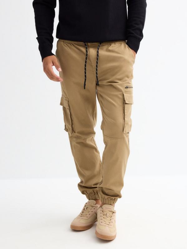 In side Pantalón jogger multibolsillos Descuentos del mes