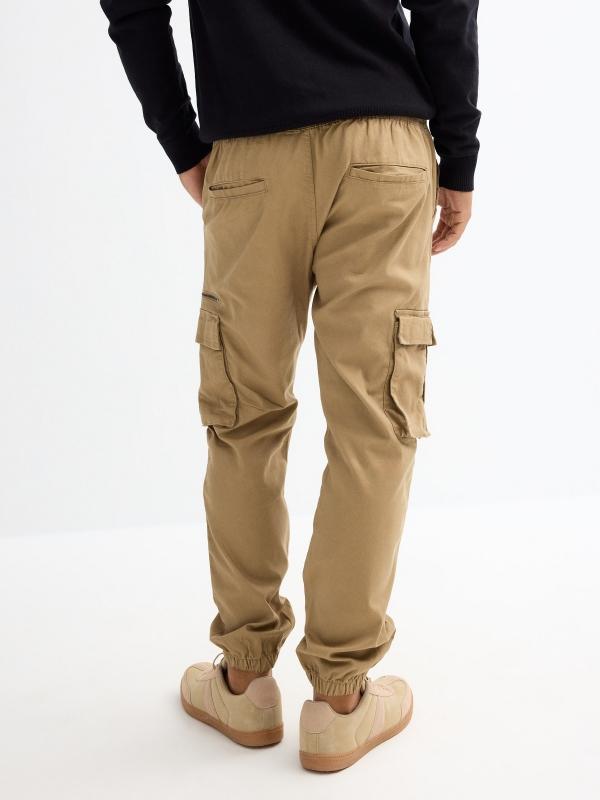 In side Pantalón jogger multibolsillos Descuentos del mes