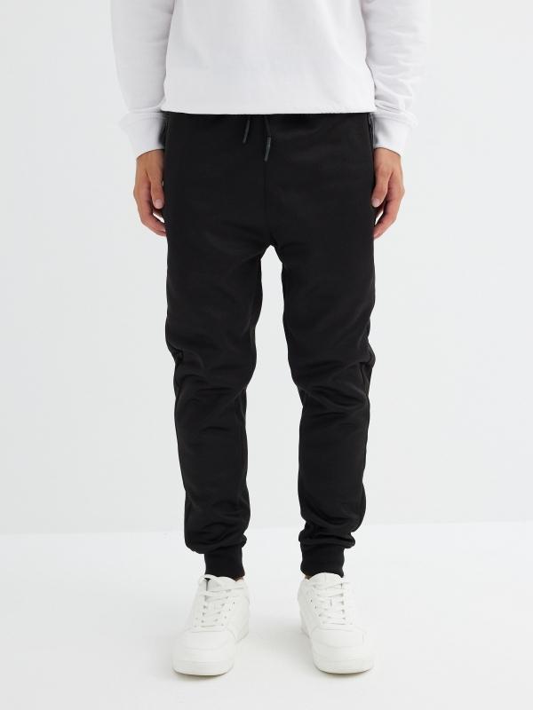In side Pantalón jogger acetato Ofertas