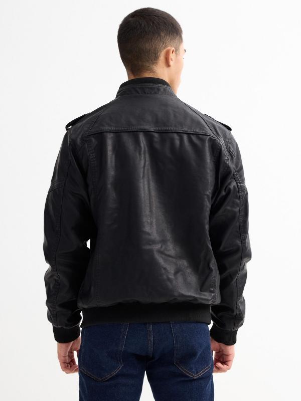 In side Cazadora efecto piel negra Rebajas top