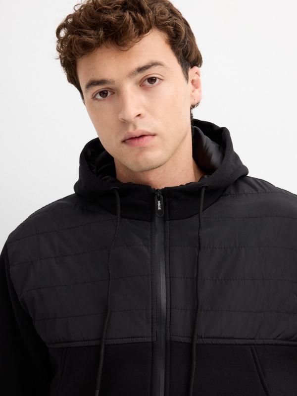 In side Chaqueta capucha combinada Envío gratis