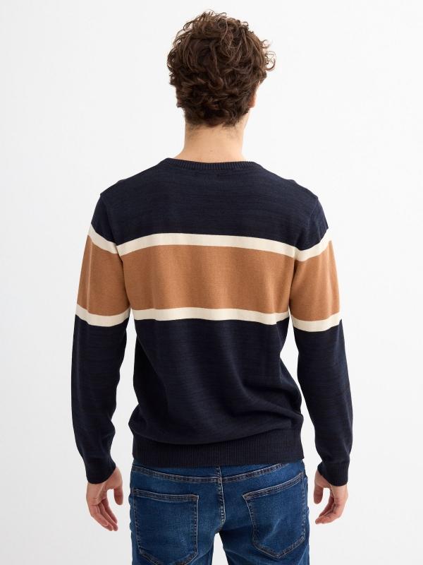 In side Jersey jaspeado color block Ahorra y exporta