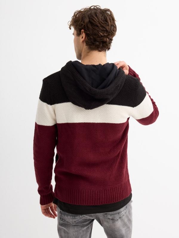 In side Chaqueta de punto con capucha Oferta exclusiva