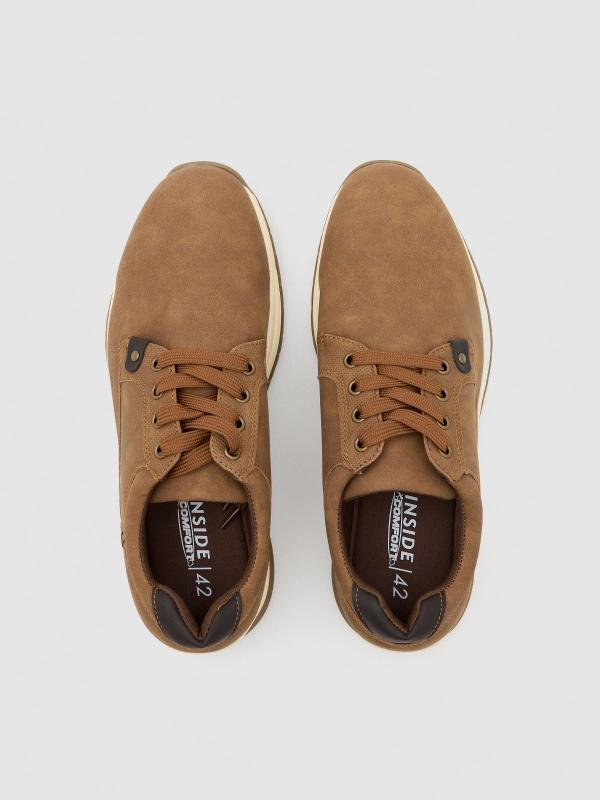 In side Zapato deportivo marrón Venta caliente