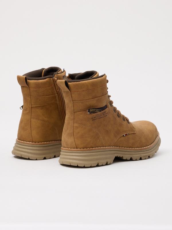 In side Bota montañera con cremallera Gran oferta