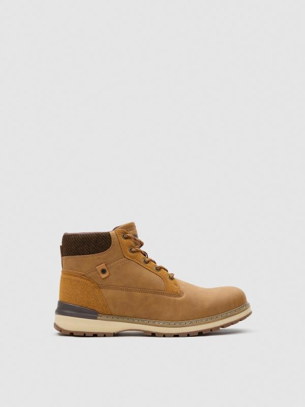 In side Bota caramelo combinada