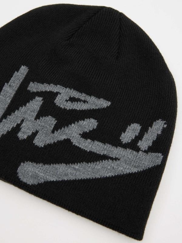 In side Gorro negro con grafitti Ventas relámpago