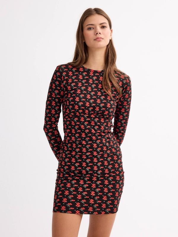 In side Vestido corto combinado estampado