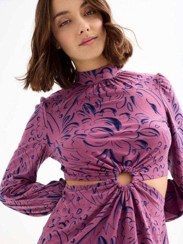 In side Vestido mini halter print cut out Grandes ahorros