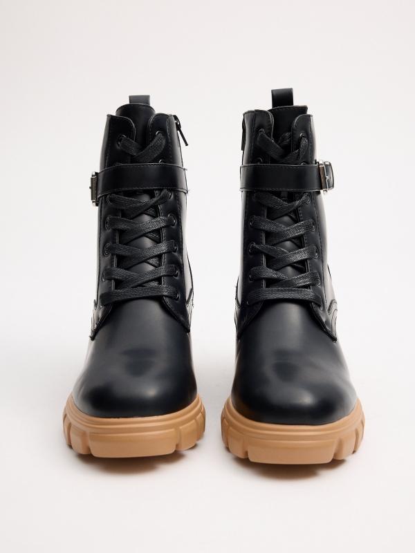 In side Bota con suela combinada Descuento