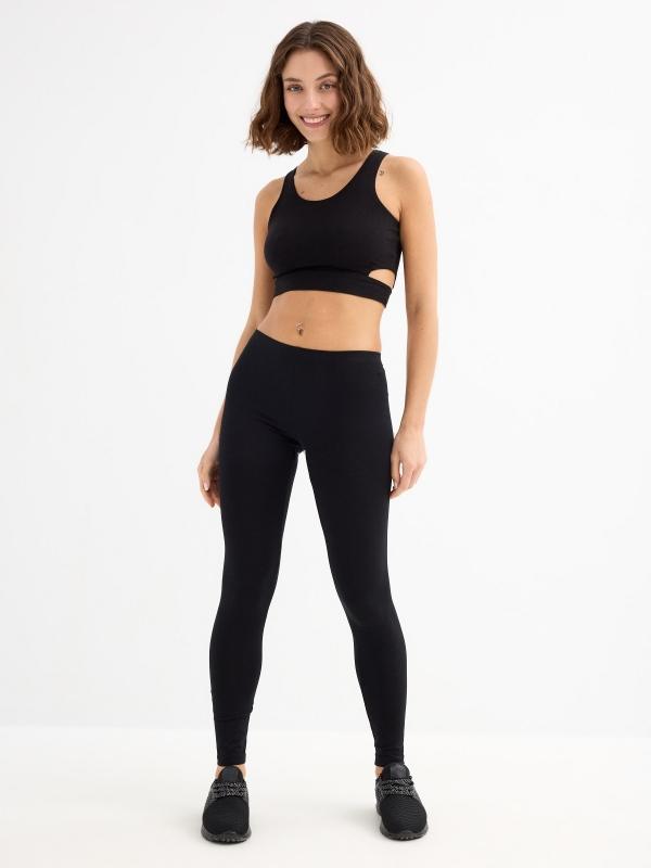 In side Leggings negro básico tiro alto COMPRAR AHORA