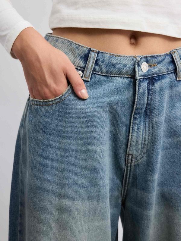In side Jeans wide leg tiro alto azul lavado En oferta