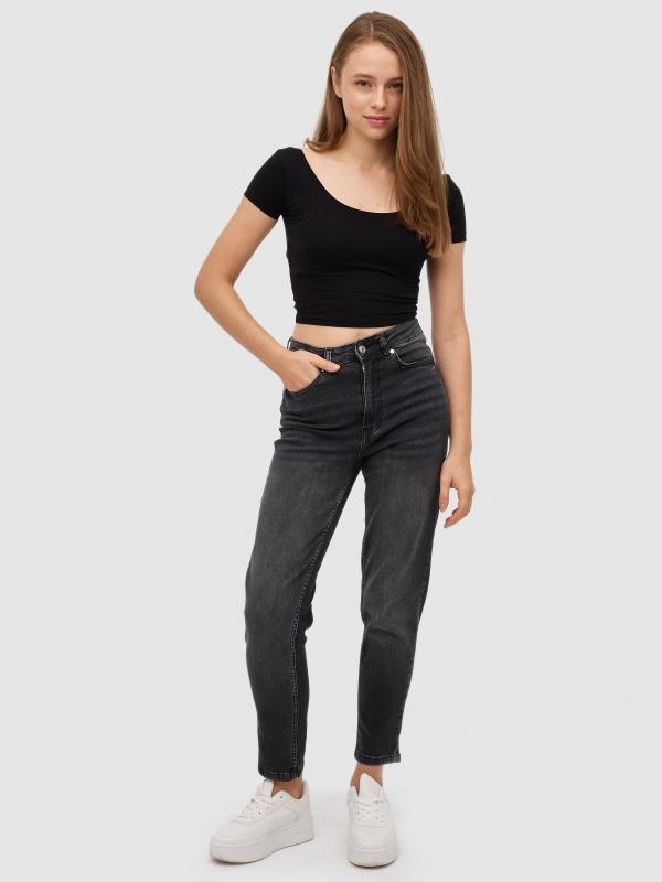 In side Jeans mom slim básicos hihg rise