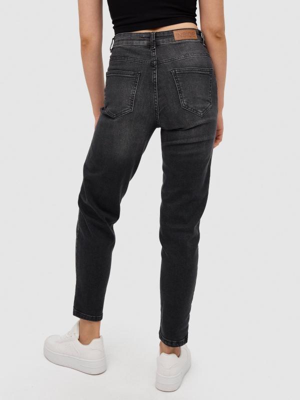 In side Jeans mom slim básicos hihg rise Envío gratis