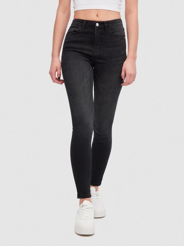 In side Jeans skinny tiro medio Envío gratis