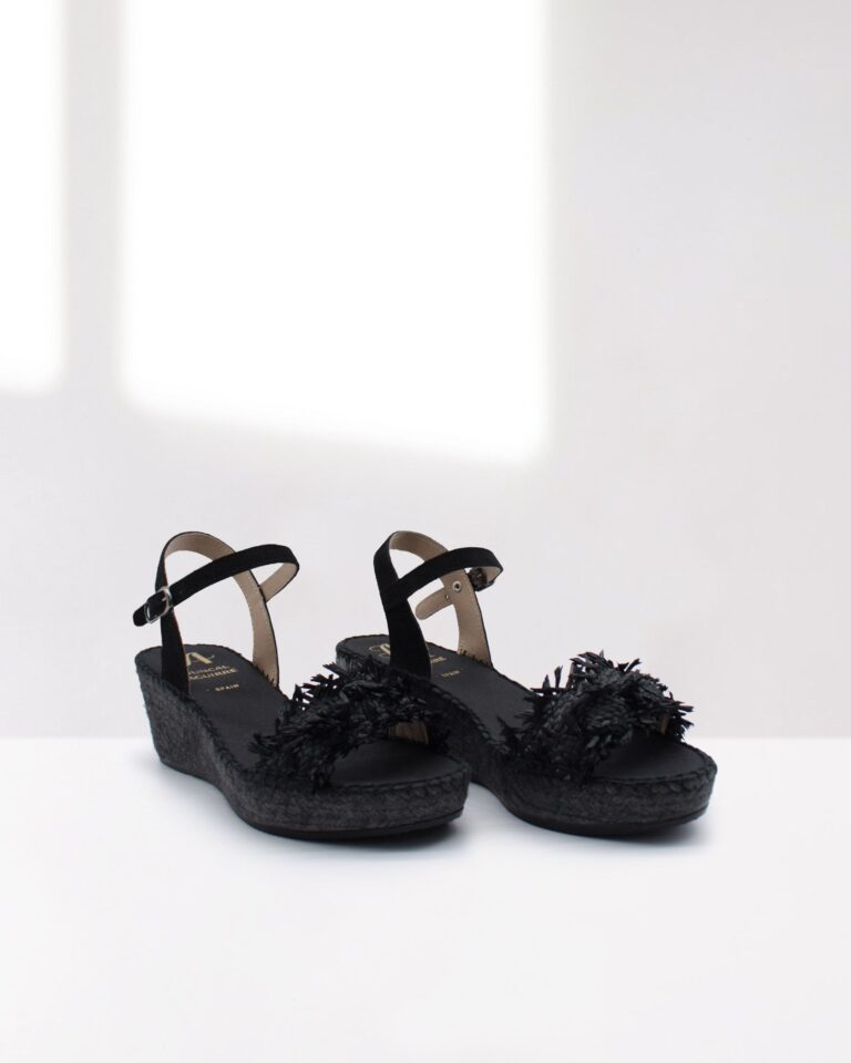 juncal aguirre Sandalia Creta Negra COMPRAR AHORA