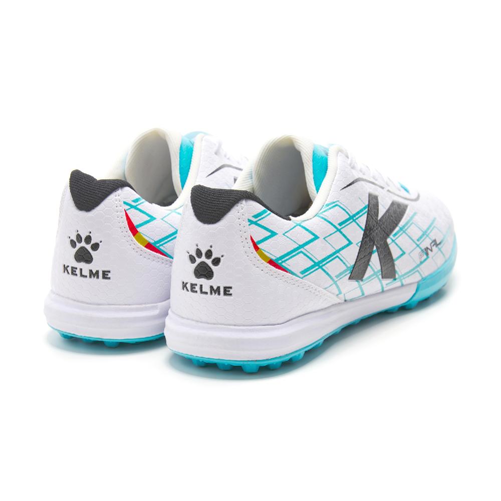 kelme FINAL TURF Solo queda un día