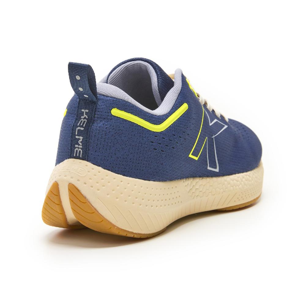 kelme BEAT En oferta