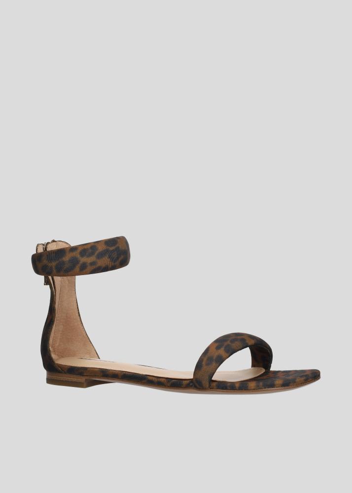 lola cruz AMY FLATS Envío gratis